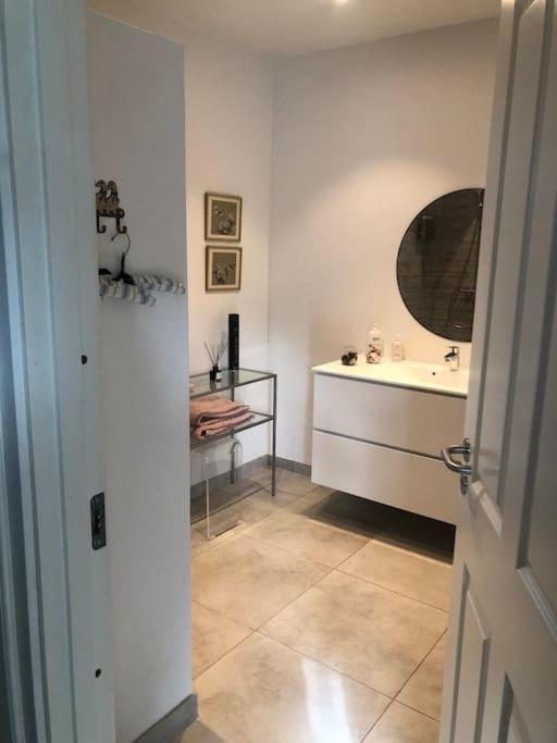 Villa Cozy, Quiet Perfect For Business Or Pleasure *